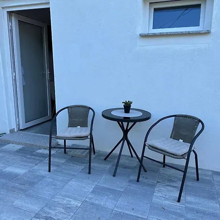 Apartment Nika