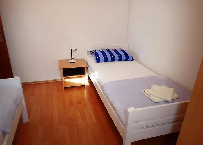 Apartamento Nika Starigrad Paklenica